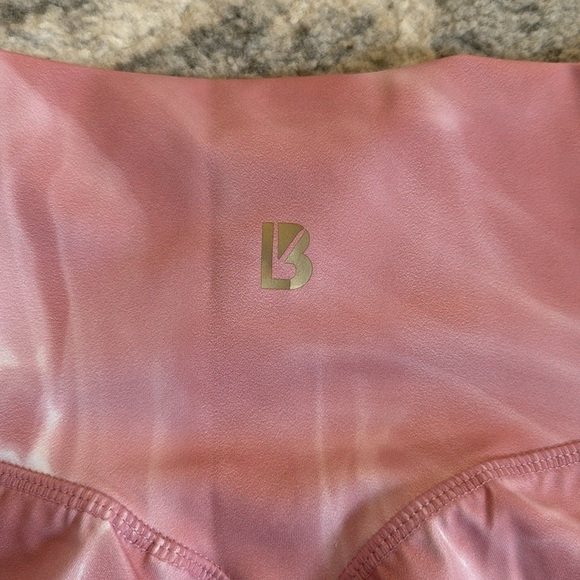 Buffbunny Rebel Leggings in Rose Quartz - Picture 9 of 11